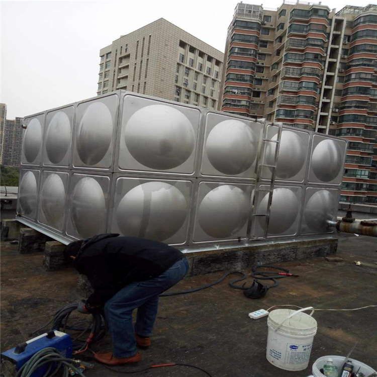 <b><font color='#333333'>安阳不锈钢水箱能地埋吗？</font></b>